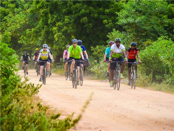 Sri Lanka cycling vacation