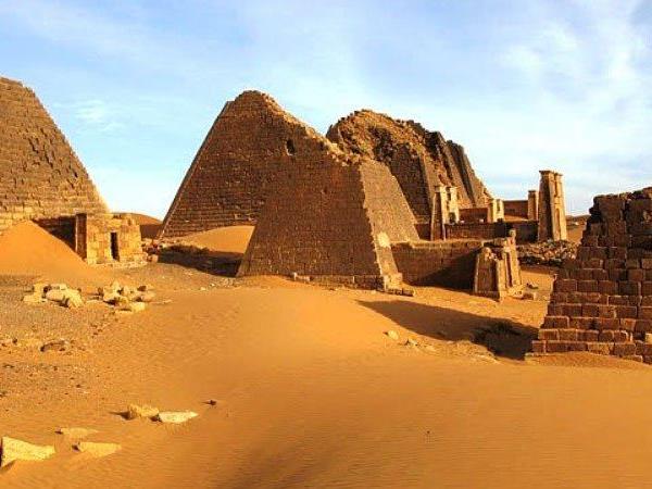 Sudan vacation, small group tour