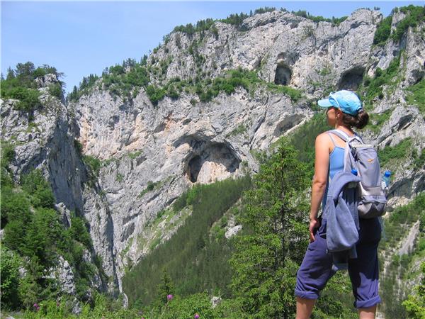 Rodopi mountains hiking vacation in Bulgaria