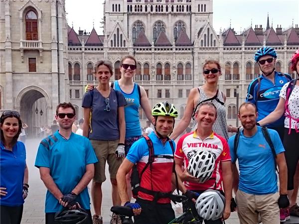 Vienna to Budapest cycling tour