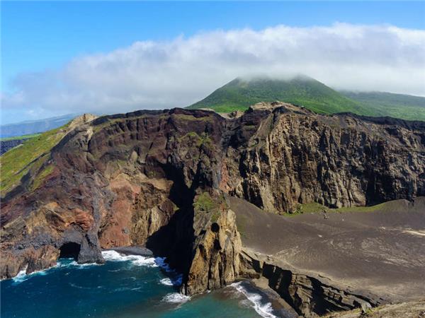 Island hopping in the Azores, small group