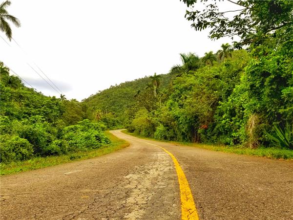 Cuba cycling tour