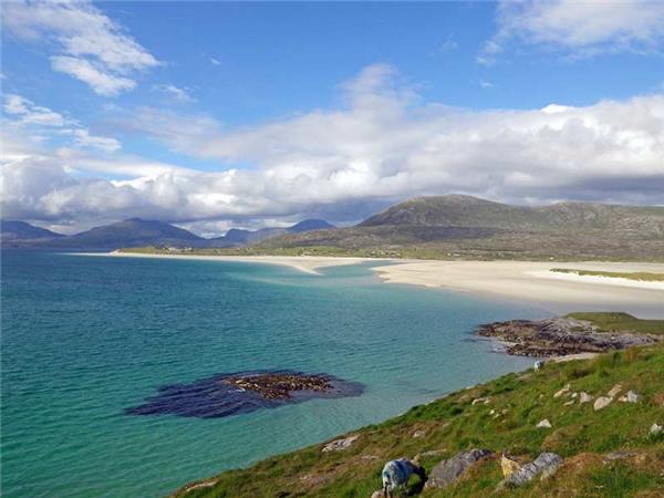 Walking in Outer Hebrides & the Isle of Skye