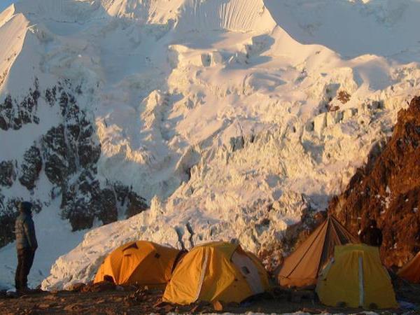 Cordillera Real climbing holiday in Bolivia