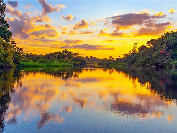 Brazilian Amazon by boat vacation