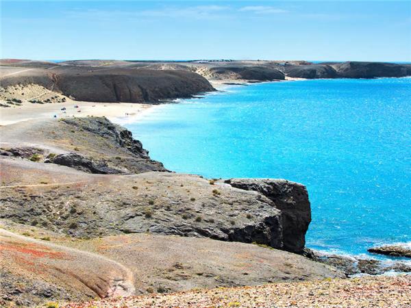 Lanzarote walking vacation in Canary Islands