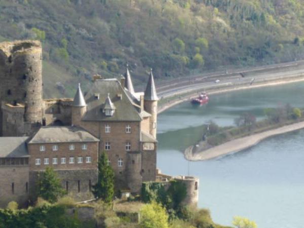 Germany walking vacation, Rhine River & Castles Walk