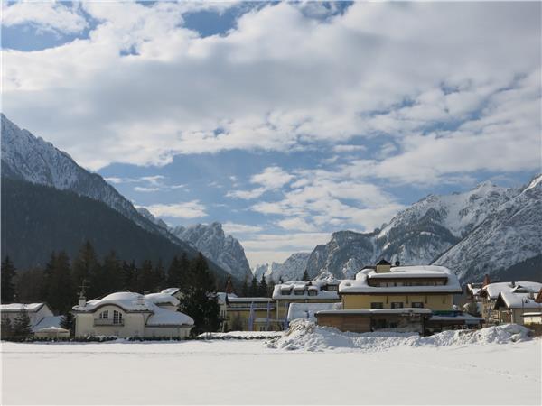 Cross country skiing vacation in the Dolomites, Italy