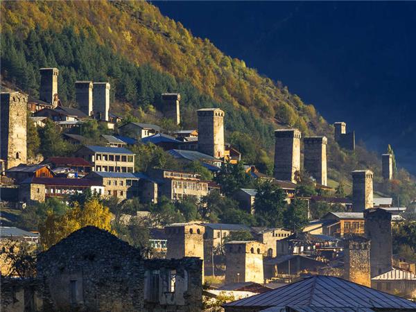 Hiking in the Caucasus vacation