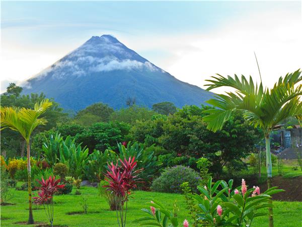 Natural highlights tour of Costa Rica