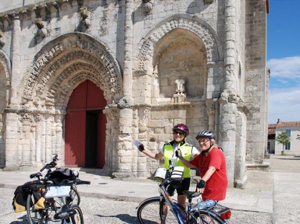 Nouvelle Aquitaine self guided bicycling vacation, France