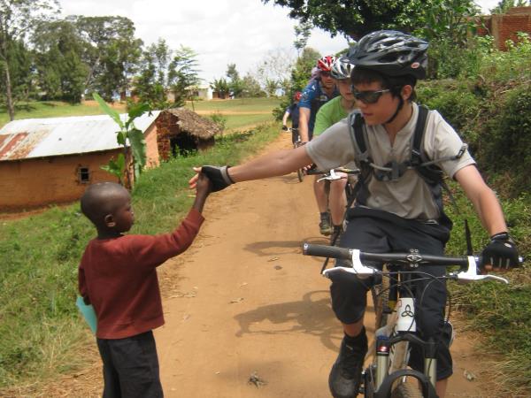 Family cycling vacation in Kenya & Tanzania