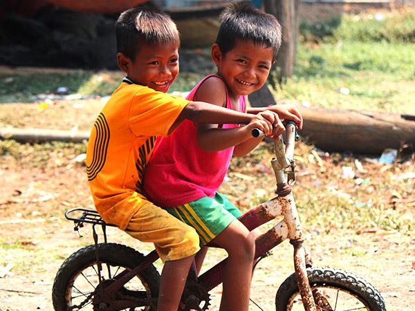 Cambodia cycling vacations