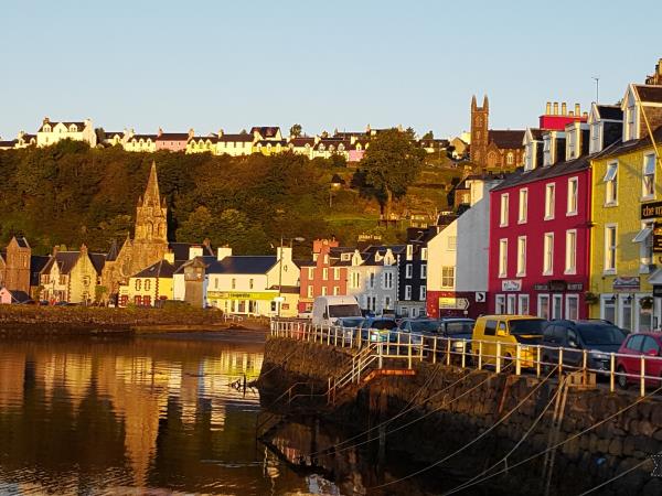 Isle of Mull and Small Isles explorer