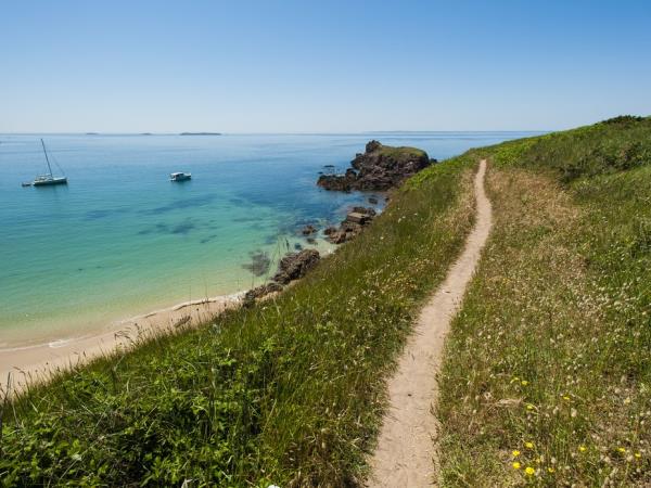 Brittany coastal walking vacation in France