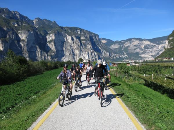 Dolomites to Verona cycling vacation in Italy