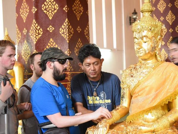 Thailand tour for blind travellers