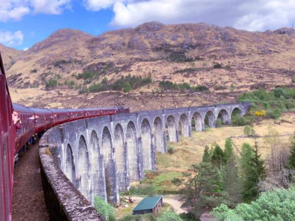 Jacobite express steam train tour 