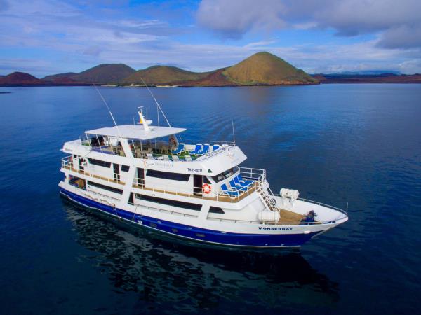 Galapagos luxury nature cruise