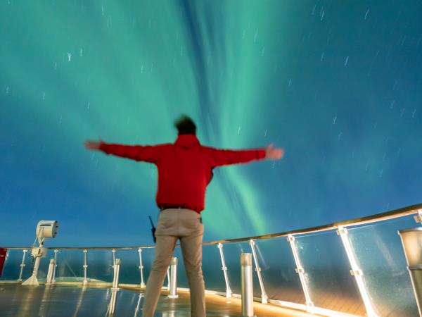 Northern lights cruises in the Arctic Circle