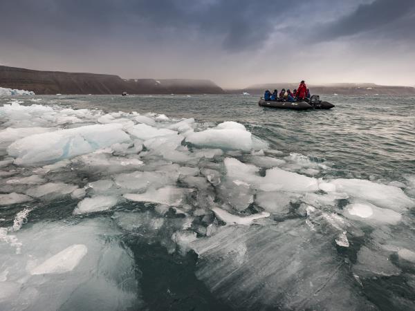 Northwest Passage cruise, eastbound