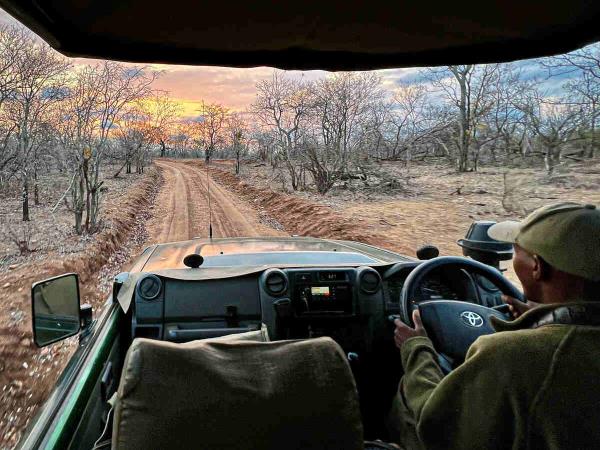 Safari & swimming at Lake Malawi